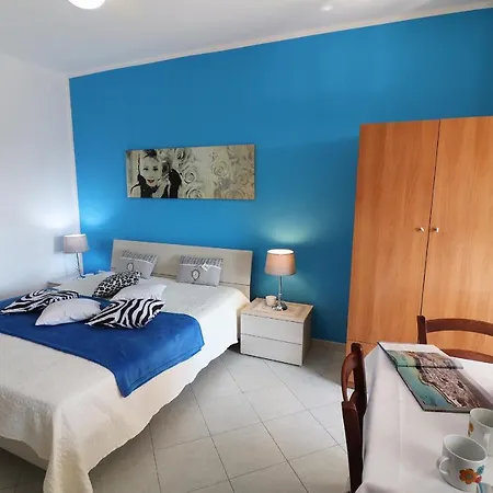 Delightful Studio Flat For Holidays Casa Anisa In Hébergement de vacances